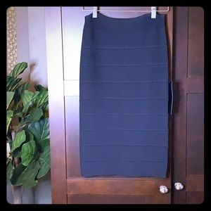 BCBG MaxAzria Leger Pencil Skirt- NWT Size S